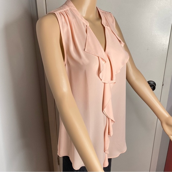 RW&CO Elegant Women's Sleeveless Ruffle Top - Peach - US M. - Picture 5 of 9